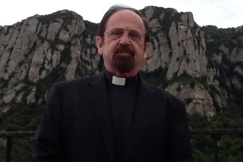 Ksiądz Walczak ma bardzo krytyczny stosunek nie tylko do Kościoła w Polsce, ale także do rzeczywistości politycznej