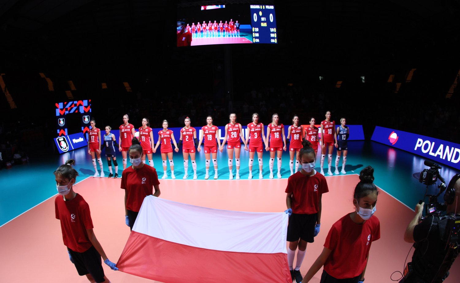 Polskie siatkarki w niedzielę od 19:30 będą walczyć o awans do 1/4 finału mistrzostw Europy z Ukrainą.