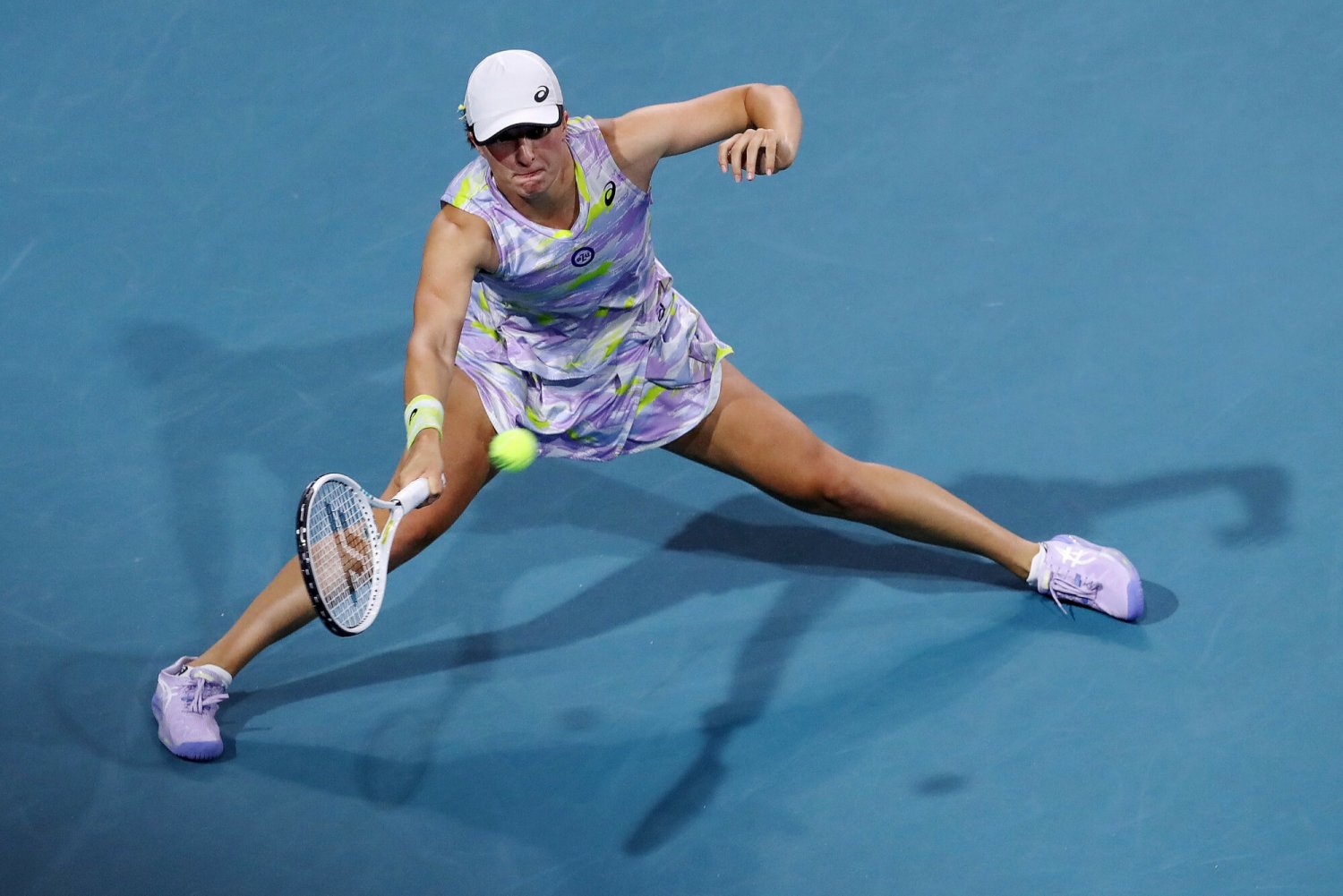 Iga Świątek po twardej walce ograła Jessicę Pegulę i zagra w finale turnieju WTA w Miami