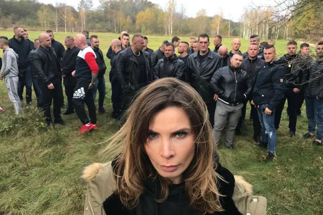 Zdjęcie Agnieszki Dygant na planie filmu "Kobiety Mafii" wywołało skrajne emocje wśród internautów.