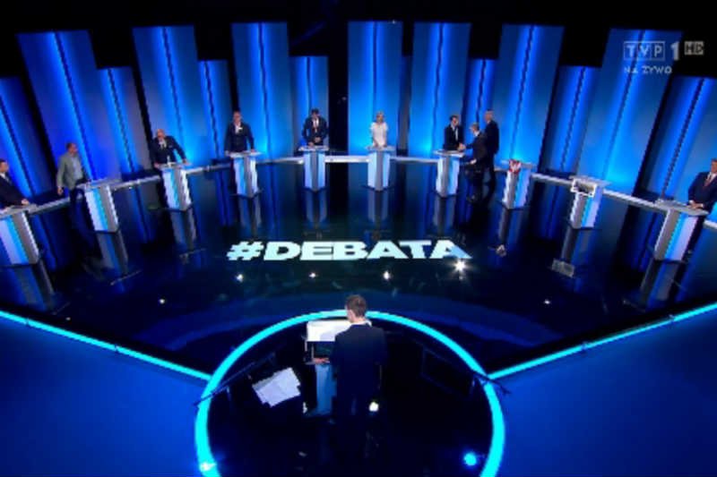 Debata dziesięciu kandydatów nie była debatą, ale wygłaszaniem kolejnych fragmentów programu.