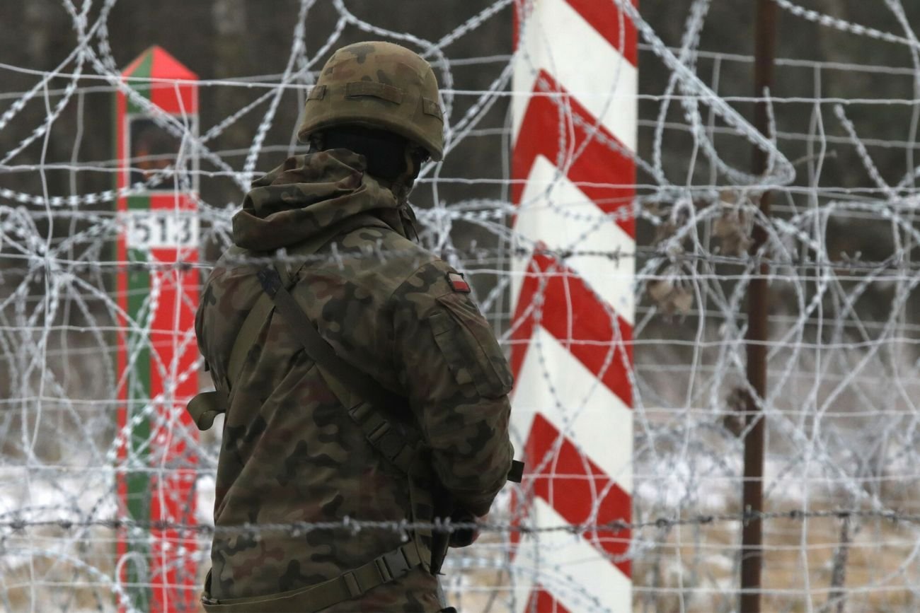Lubelskie. Polski żołnierz zmarł przy granicy. Był kompletnie pijany.