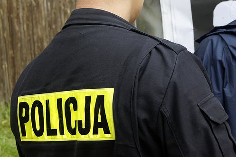 Były policjant z Jaworzna jest oskarżony o zgwałcenie 6-letniej dziewczynki.