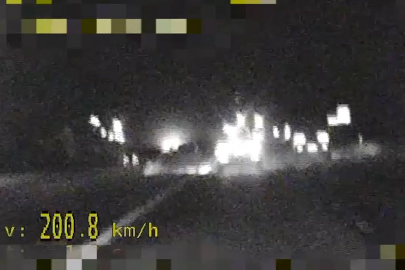 Jechał ponad 200 km/h, bo miał 500 koni pod maską.