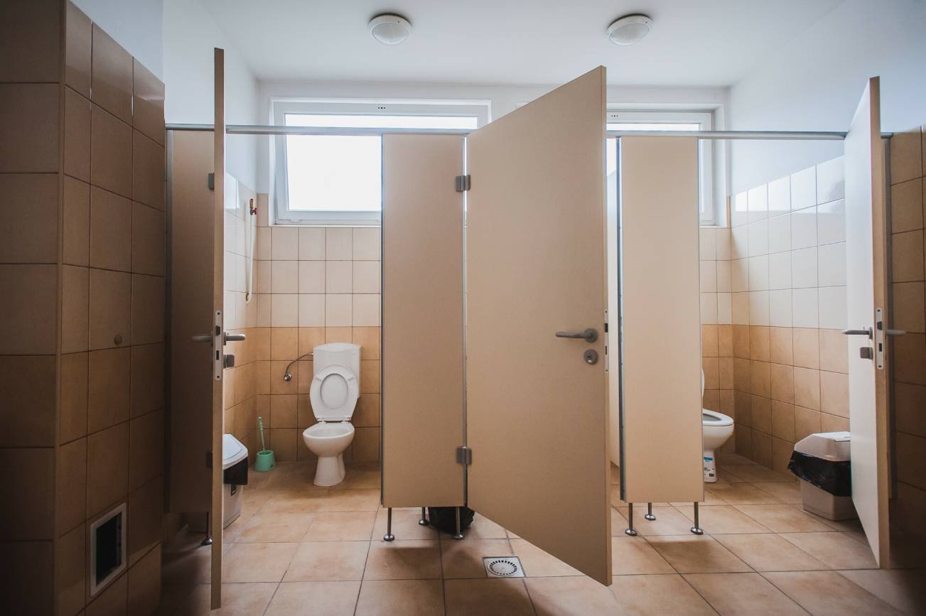 Śmierć 16-letniego ucznia w szkole. Wyszedł do toalety i nie wrócił