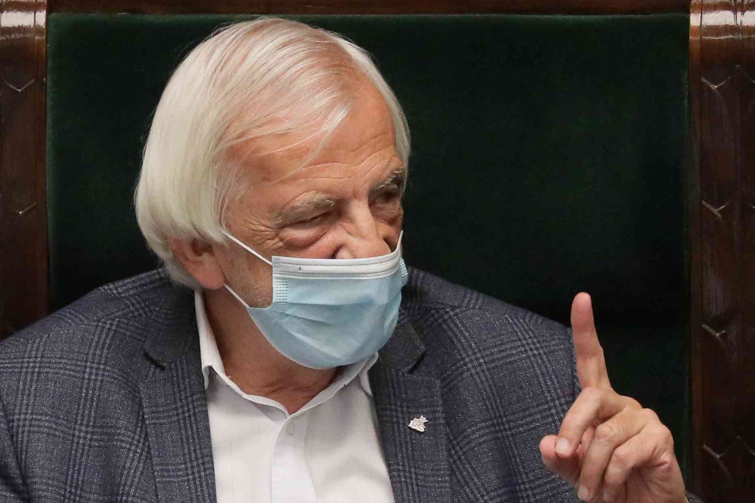 Ryszard Terlecki o karach dla posłów PiS za głosowanie przeciwko ustawie o ochronie zwierząt.