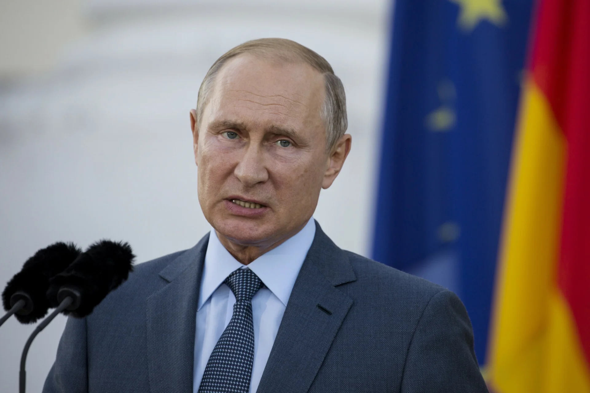 Putin stwierdził, że jego początki po rozpadzie ZSRR nie były łatwe.