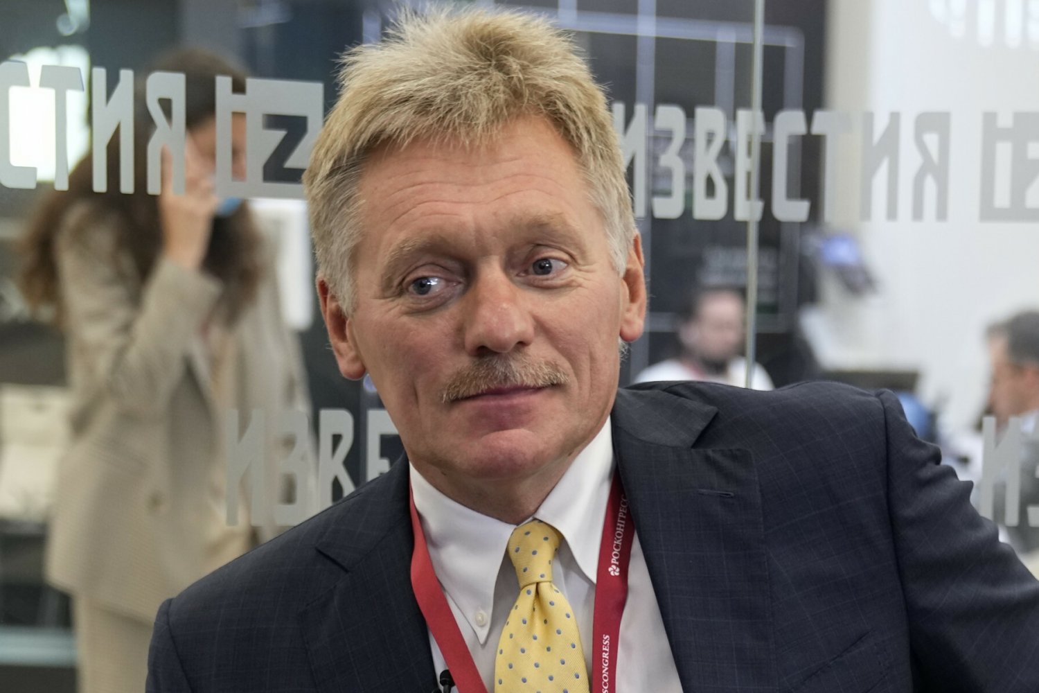 Rzecznik Kremla uważa, że wojnę można by skończyć z dnia na dzień.