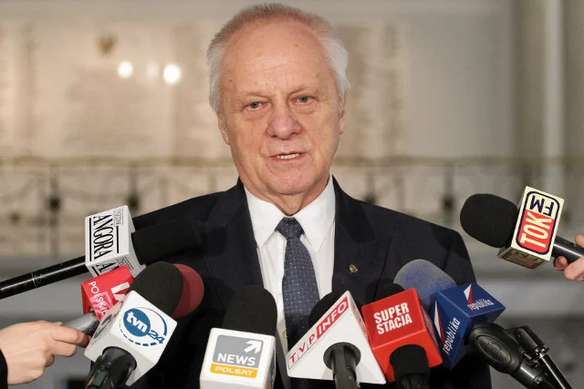 Stefan Niesiołowski zarzucił Magdalenie Ogórek "skarlenie intelektualne"