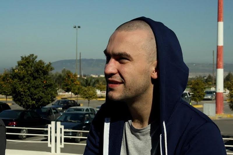 "Bóg miażdży system", czyli faceBóg i Franciszek walczą o powrót młodych. Na zdjęciu: Piotr Żyłka