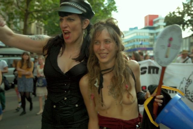 Kadr z filmu Fuck For Forest