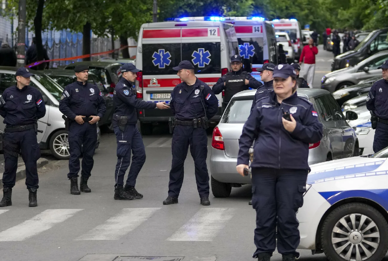 Strzelanina w szkole w Serbii. 14-letni morderca miał listę ofiar.