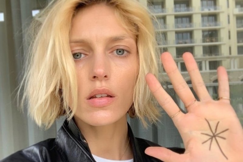 Anja Rubik udzieliła wywiadu magazynowi "Viva!".