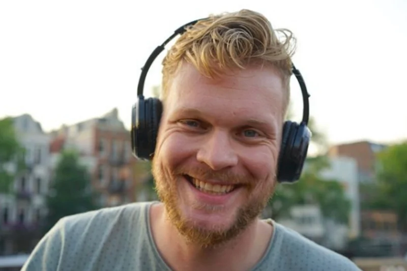 Uczestnicy "silent disco" lubią być muzycznie zaskakiwani