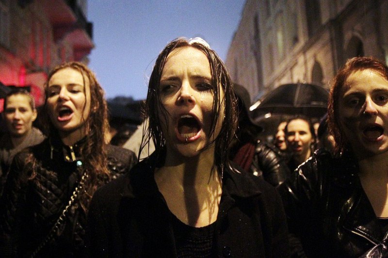 Wypowiedź Romana Sklepowicza na temat manifestujących kobiet wstrząsnęła opinią publiczną. I dobrze!