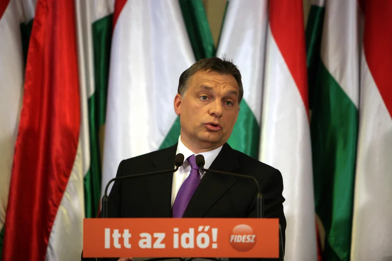 Walkę z antysemityzmem zainicjował prawicowy rząd z Victorem Orbanem na czele