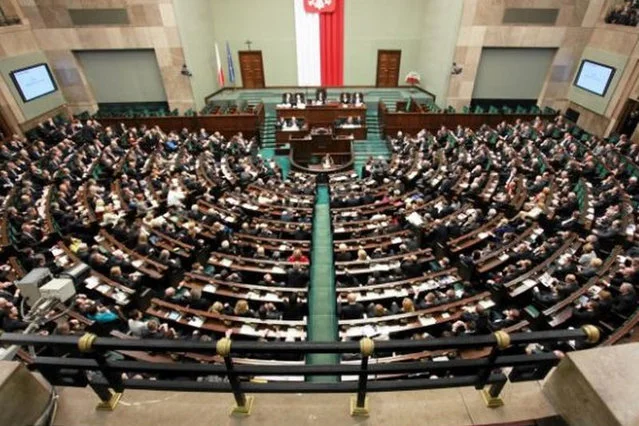 Prawdopodobnie wiadomo, kto wprowadził rosyjskiego szpiega do Sejmu. Prokuratura bada sprawę