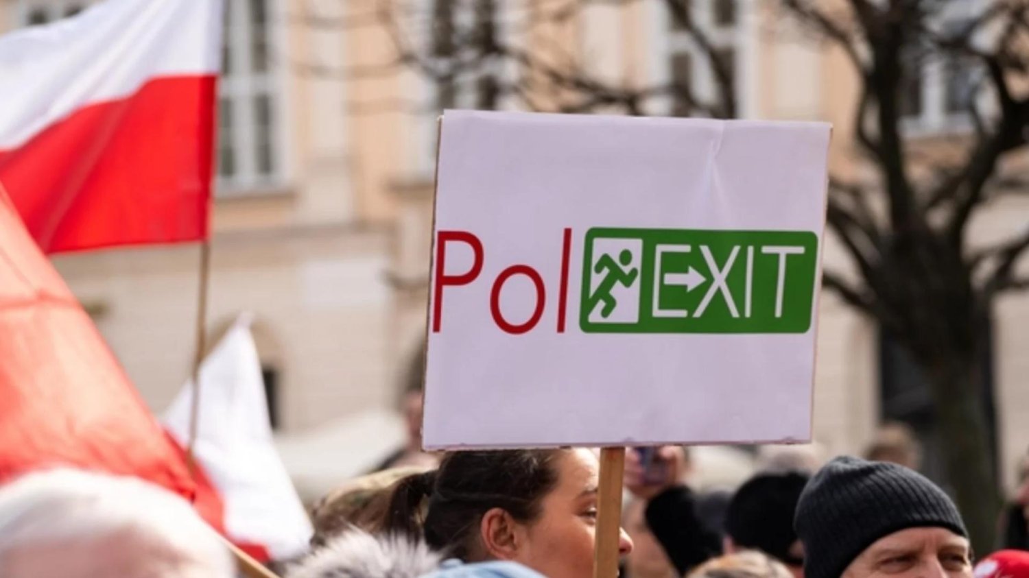 polexit polska czy jest możliwy Nowy sondaż o Polexicie. Większość nie wierzy, ale jedna liczba zwraca uwagę.