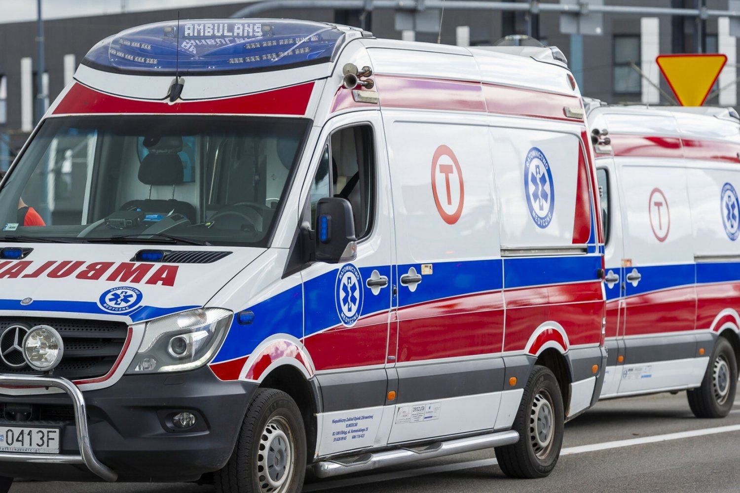 Tragiczne zdarzenie w Krakowie. Mężczyzna wypadł z okna w urzędzie