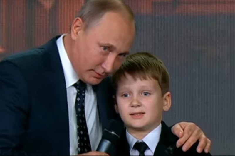 Władimir Putin postanowił pożartować z młodymi Rosjanami o geografii. I oznajmił, że Rosja nie przejmuje się granicami...