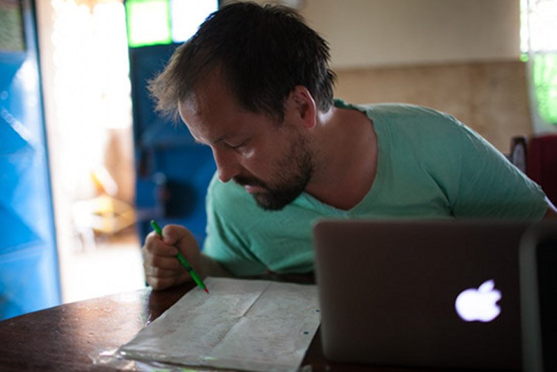 Paweł Huk założył w Kenii sierociniec, teraz wiele osób chce mu pomagać.