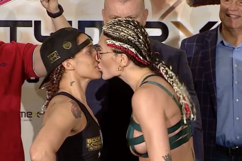 Gest Polki był "spontaniczny".