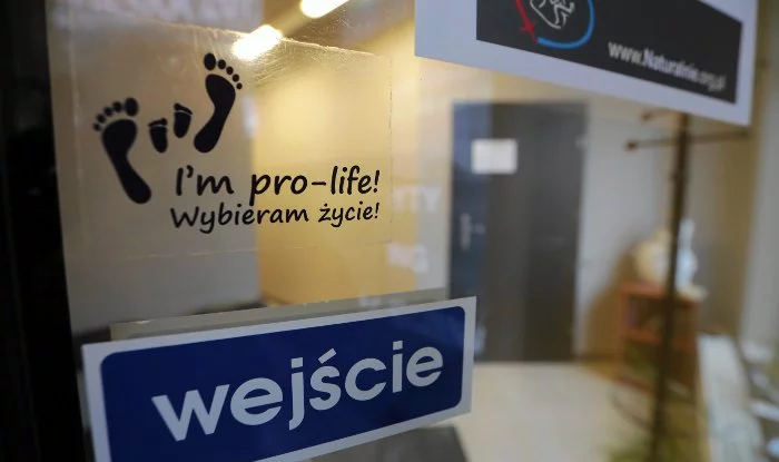 Wejście do jednej z klinik leczenia niepłodności metodami naprotechnologii