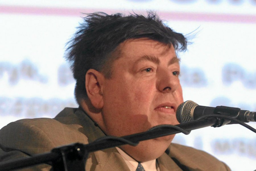 Piotr Semka i Dawid Wildstein opublikowali identyczne tweety na temat protestu środowisk żydowskich przeciwko przeniesieniu pomnika katyńskiego w New Jersey.