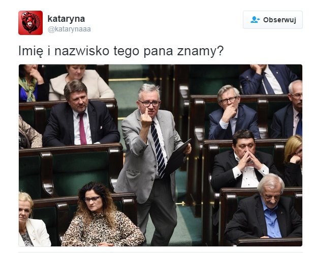 Opozycja musi baczniej patrzeć na ręce PiS. W przypadku posła Pyzika szczególnie na środkowy palec