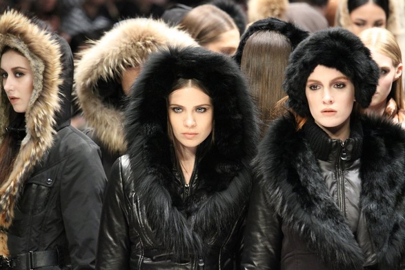 [url=http://tinyurl.com/qxhplo7]Moda[/url] nie zawsze idzie w parze z etyką.