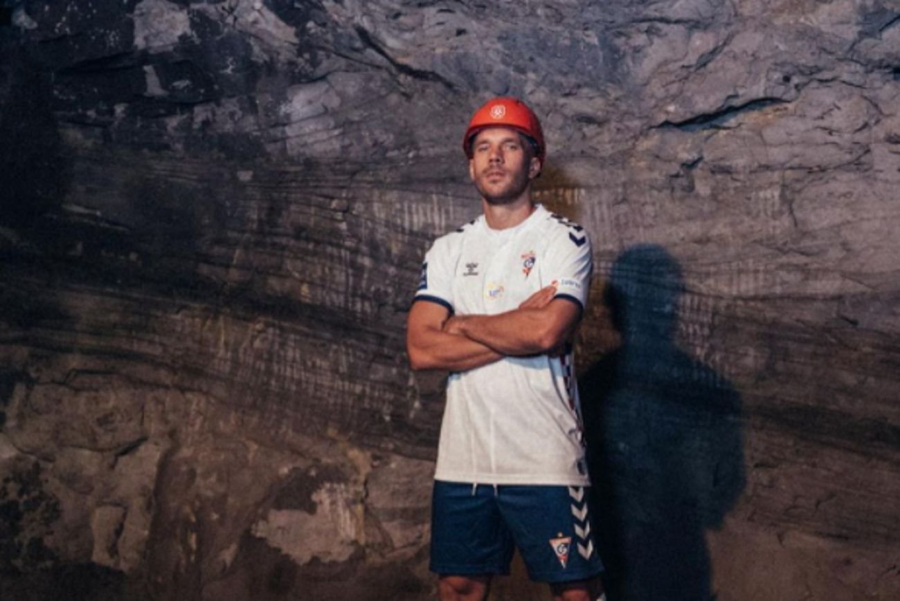 Sesja Lukasa Podolskiego w kopalni wzbudziła radość niemieckich dziennikarzy