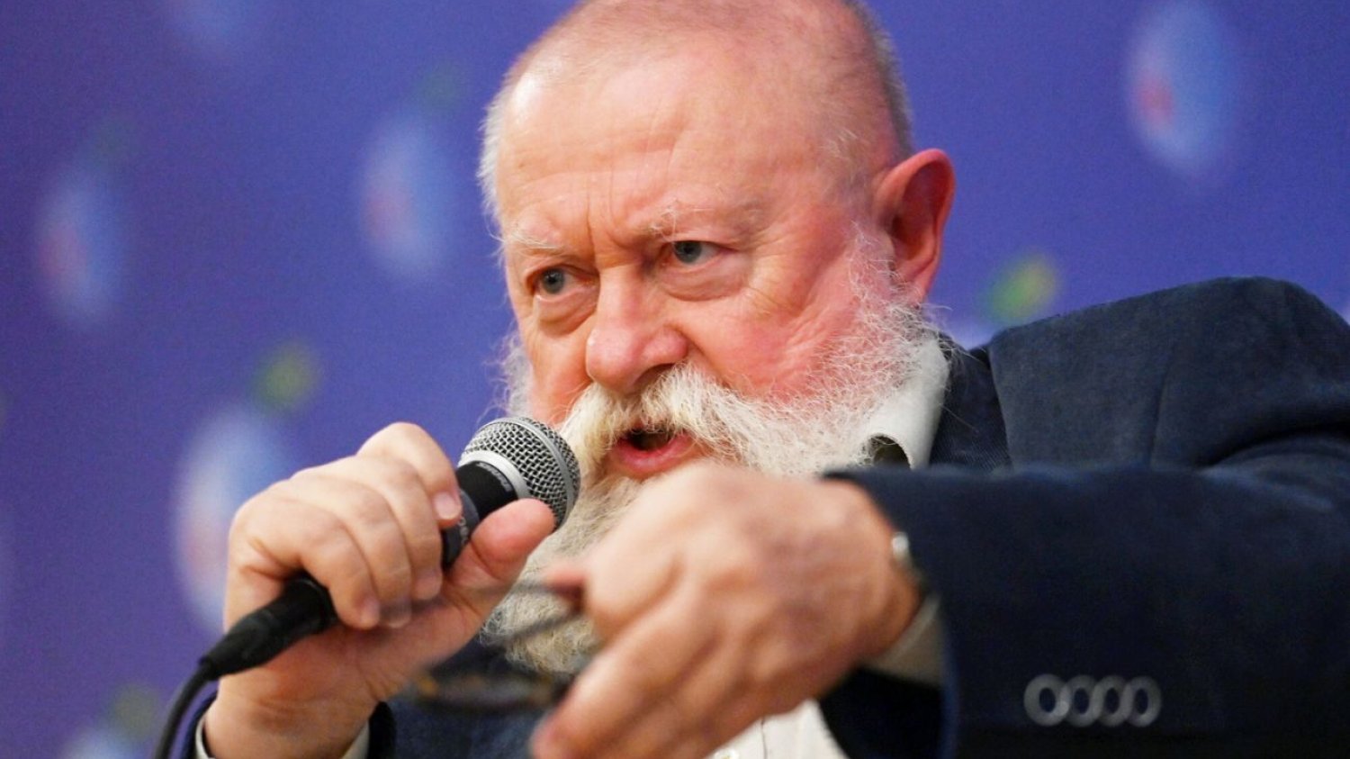 Prof. Jerzy Bralczyk wywołał dyskusję, której nikt się nie spodziewał