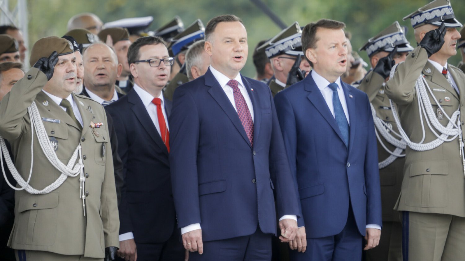 Co dalej z rezygnacjami gen. Andrzejczaka i gen. Piotrowskiego?