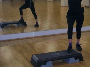 Zajęcia z wykorzystaniem stepu bywają wymagające, ale przy tym bardzo ciekawe - należą do moich ulubionych