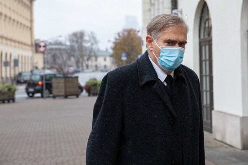 Olgierd Lukaszewicz podczas mszy pogrzebowej Wojciecha Pszoniaka.