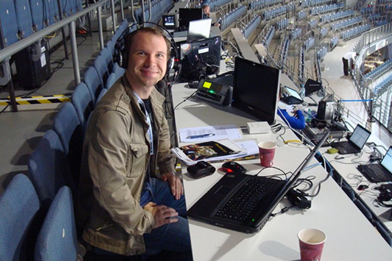 Przemysław Pełka w Polsacie Sport i Canal+ przez lata komentował piłkę nożną i hokej