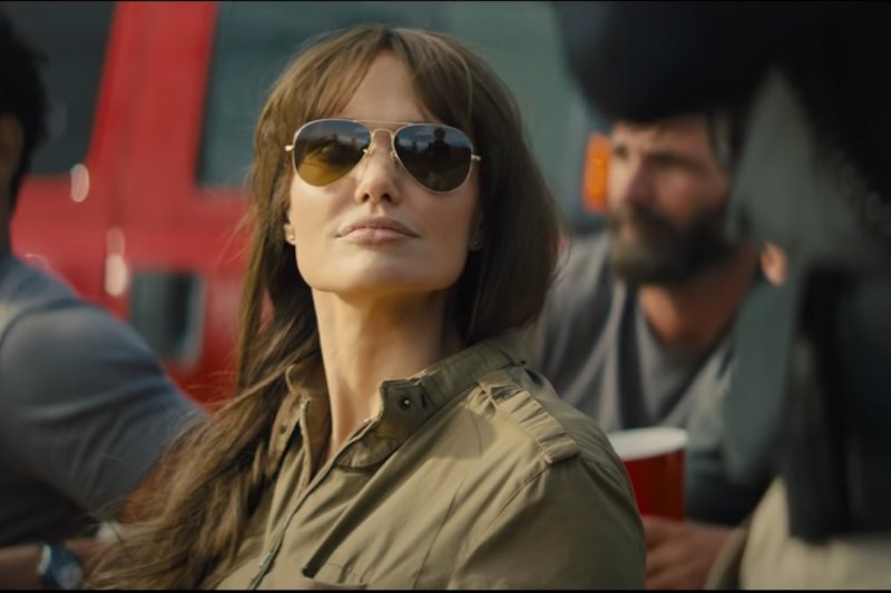"Ci, którzy życzą mi śmierci". Angelina Jolie w filmie scenarzysty "Sicario".