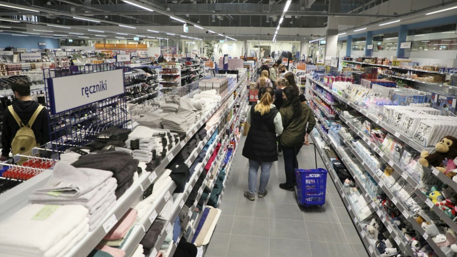 Action to jeden z ulubionych sklepów Polaków. Warto pamiętać, że nowa gazetka pojawia się tam w każdą środę