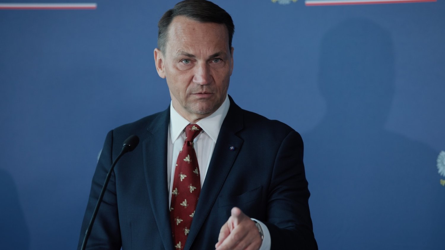 Sikorski poucza ws. Ukrainy. Nawiązał do decyzji Rosji sprzed ponad 20 lat Sikorski poucza ws. Ukrainy. Nawiązał do decyzji Rosji sprzed ponad 20 lat