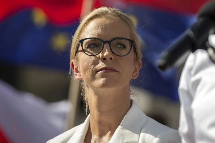 Małgorzata Trzaskowska wspiera Strajk Kobiet. 28 listopada została zamknięta przez policję w kotle.