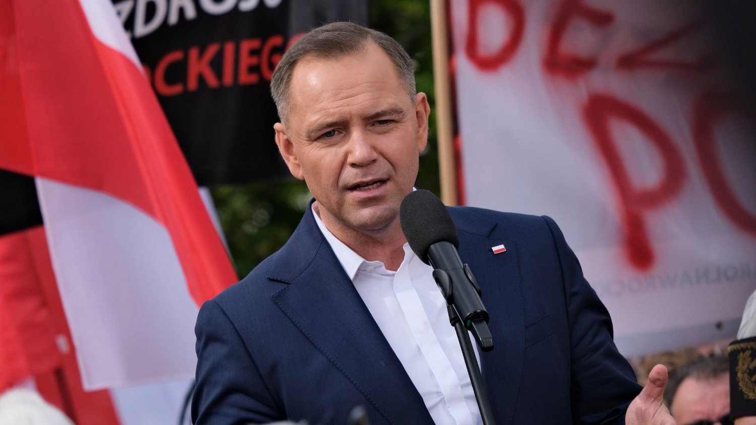 3 ułaskawienia Nawrockiego. Właśnie ujawnili, kto wyszedł na wolność