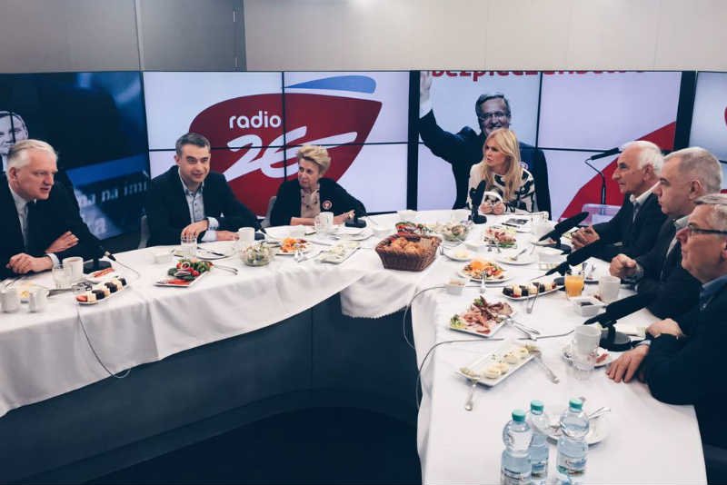 Tomasz Nałęcz mówi, że Andrzej Duda jest jak złota rybka.