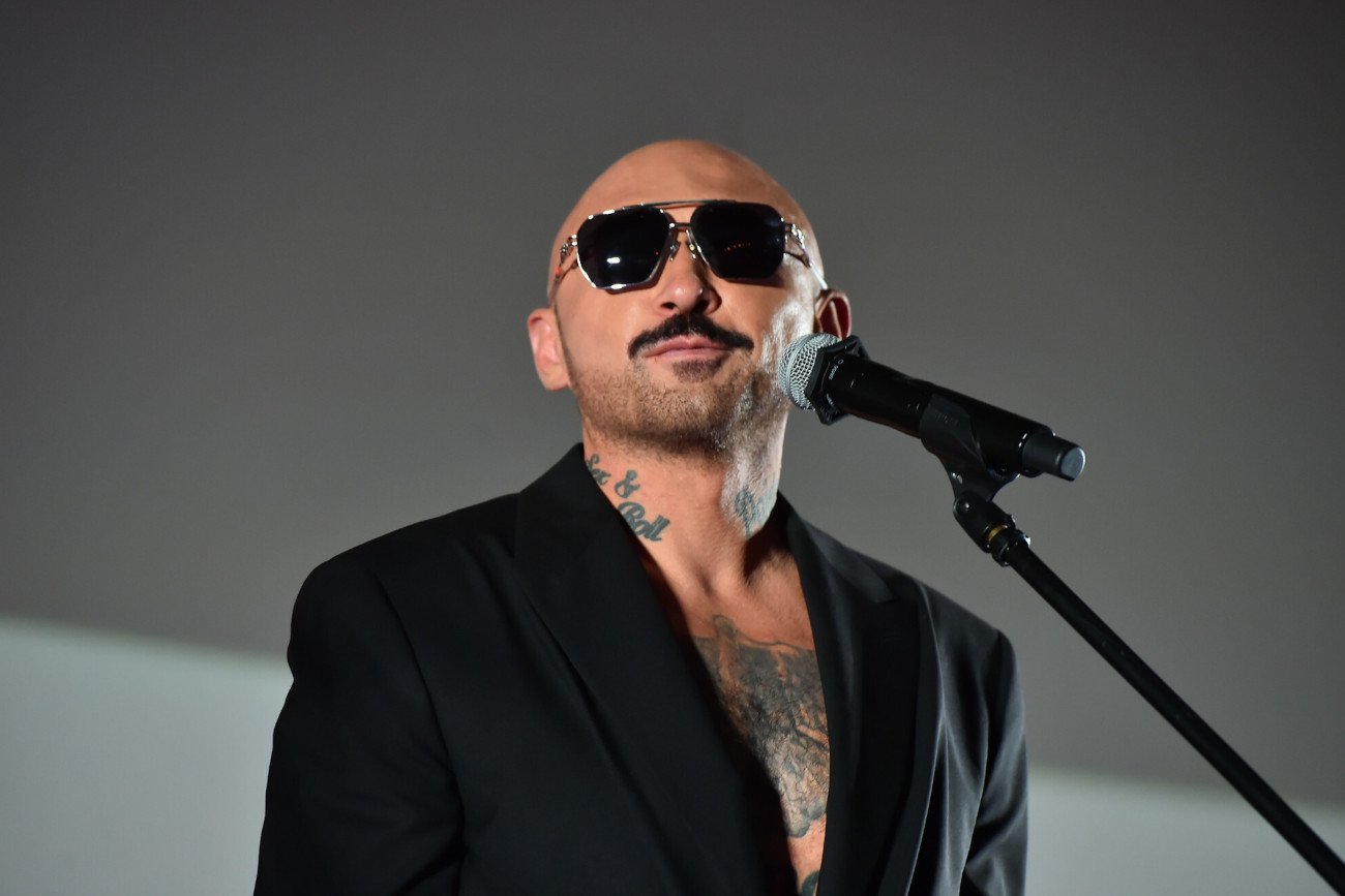 Patryk Vega zdradził, że pasję do kina zaszczepił w nim dziadek.