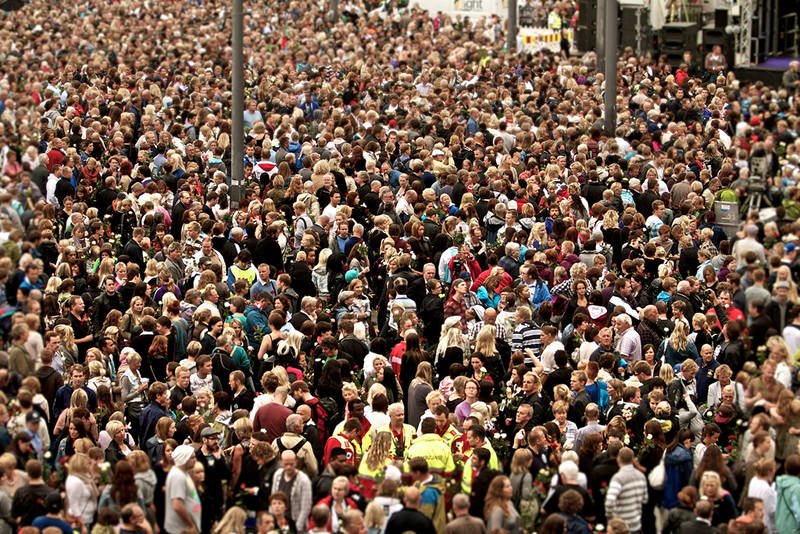 Oslo pogrążone w smutku po zamachu w lipcu 2011