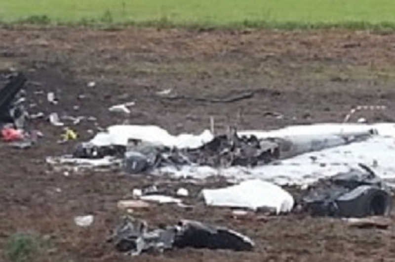 Trzy osobowa załoga zginęła na miejscu katastrofy