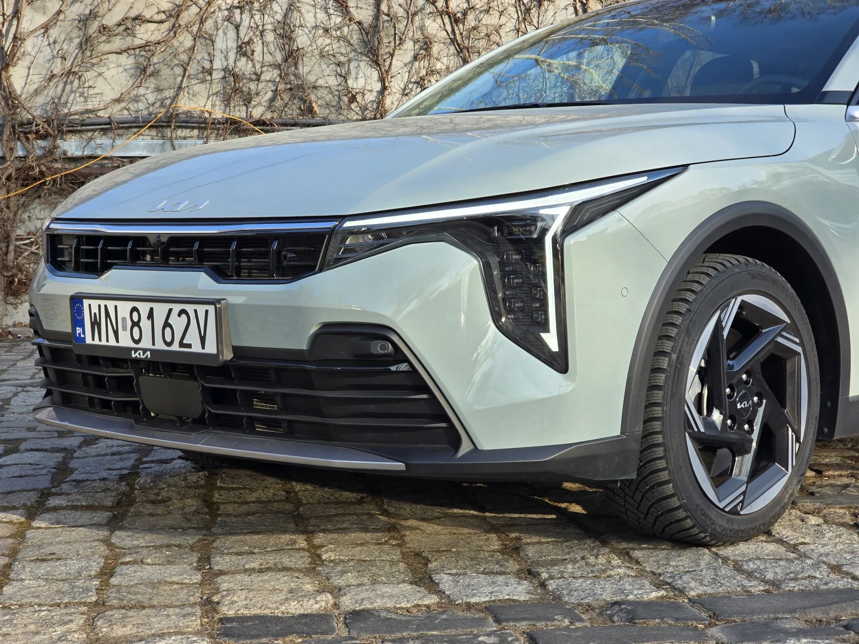 KIA K4