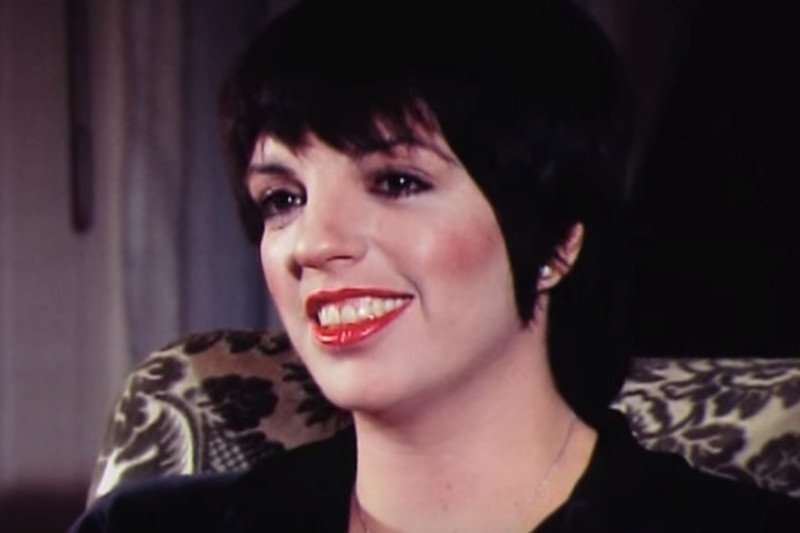 Liza Minnelli ma niewielką wadę wrodzoną, która dodaje jej atrakcyjności.