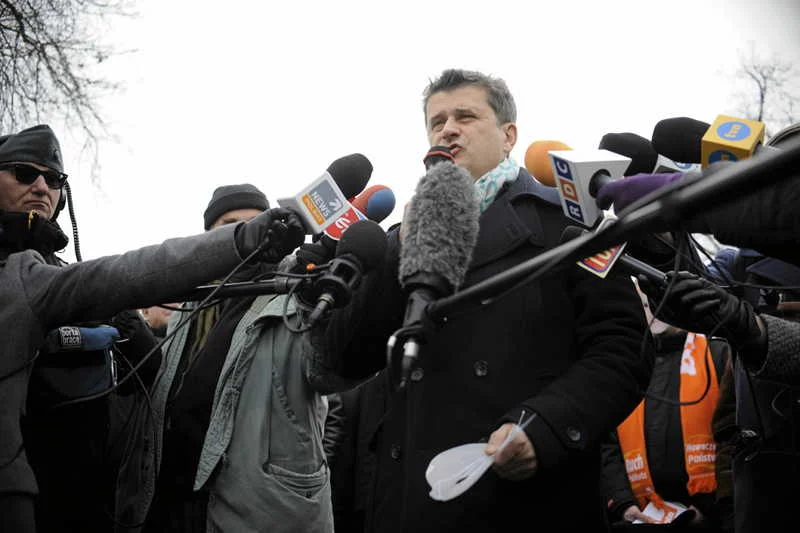 Janusz Palikot demonstracyjnie złamał prawo. Przekonuje, że nieposłuszeństwo obywatelskie jest czasami potrzebne.