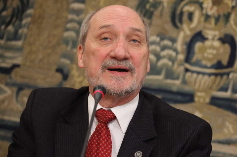 Macierewicz i prawica domaga się publicznego wysłuchania przed kongresem USA ws. katastrofy smoleńskiej