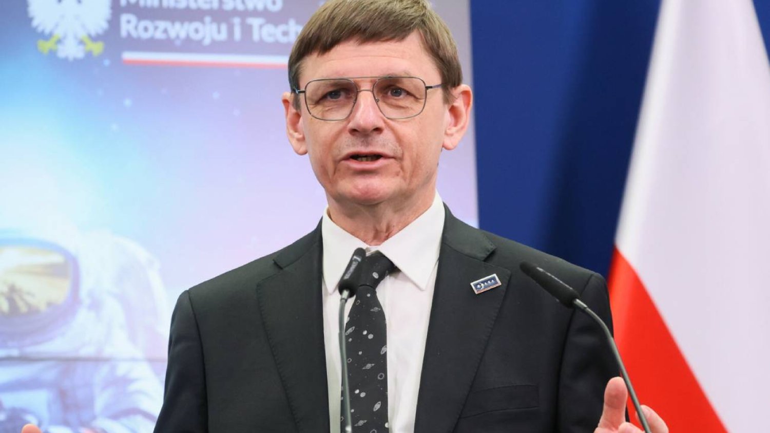 Nagła zmiana w Polskiej Agencji Kosmicznej. Ministerstwo potwierdza Grzegorz Wrochna odwołany. Zmiany w Polskiej Agencji Kosmicznej